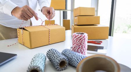 Preparación de pedidos mayoristas de mercería para comercios y talleres